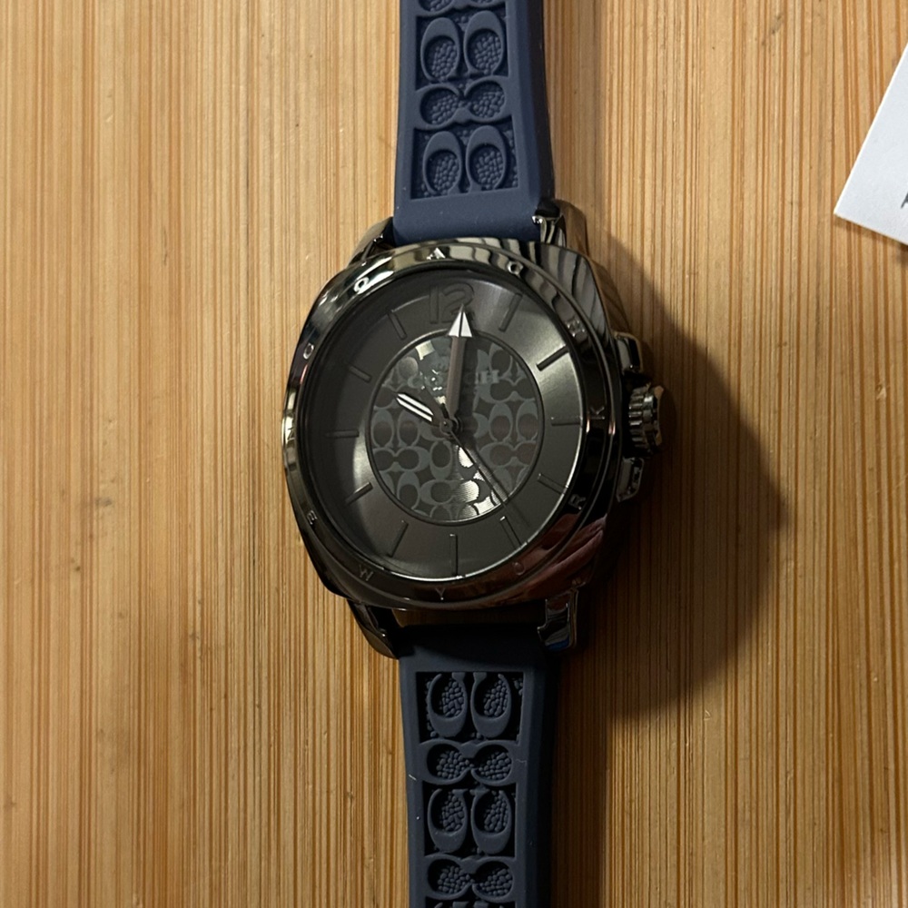 Coach Boyfriend Watch With 34mm Gunmetal Grey Face & Blue Silicone Band - Picture 3 of 8